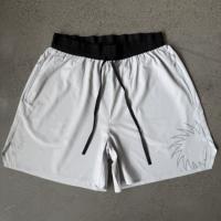 UVU quick-drying shorts are versatile for sports, running, fitness and casual wear. They are the same style as those worn by European and American celebrities. They are breathable, lightweight and American-style thumbnail 6