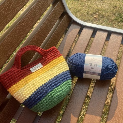 毛线钩织彩虹手提包手工钩针编织