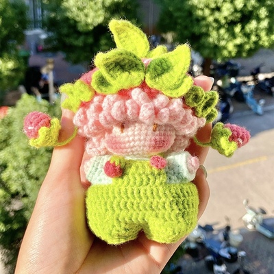 手工diy草莓卓沅十个勤天玩偶