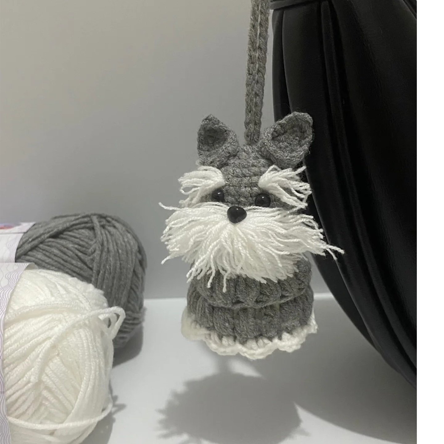 雪纳瑞羽毛球挂件手工钩织挂件毛线编织送朋友礼物DIY材料包