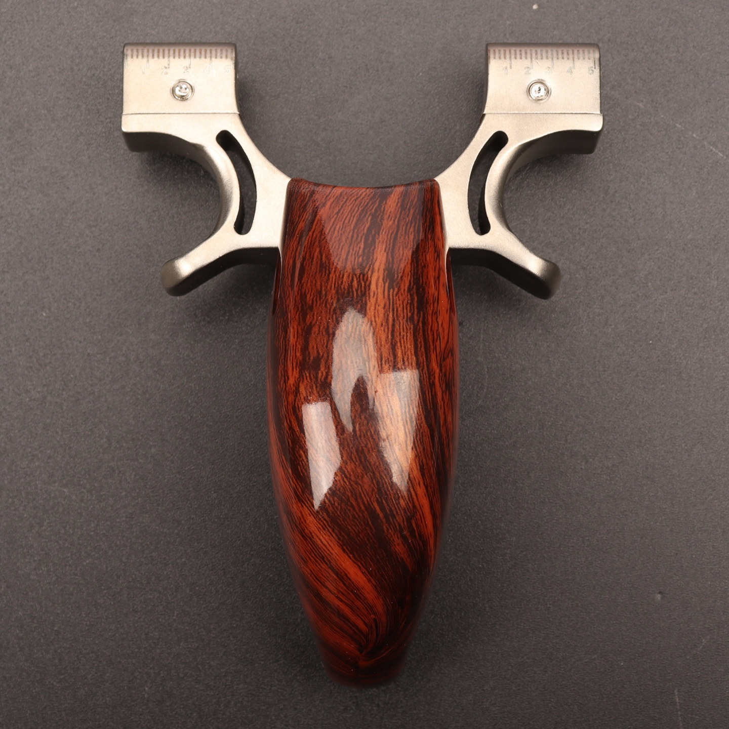 不锈钢弹弓户外扁皮筋8020弹弓竞技成人户外娱乐弹弓架塑料握把