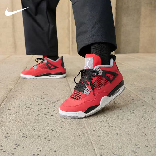 尖货丨NIKE耐克男子AIR JORDAN 4 RETRO运动训练篮球鞋FQ8138-600