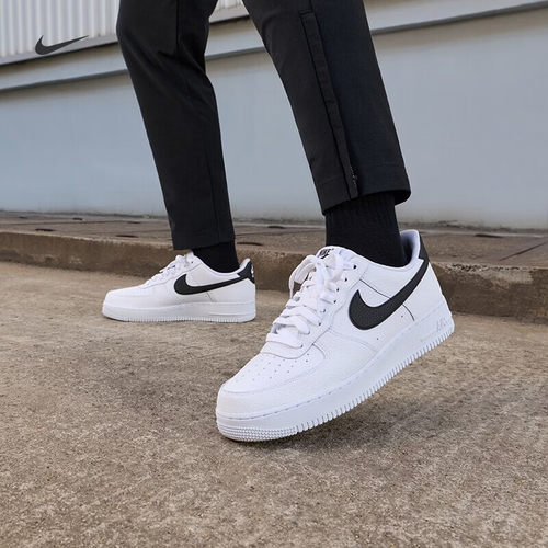 尖货丨NIKE耐克男AIR FORCE 1板鞋运动休闲鞋CT2302-100
