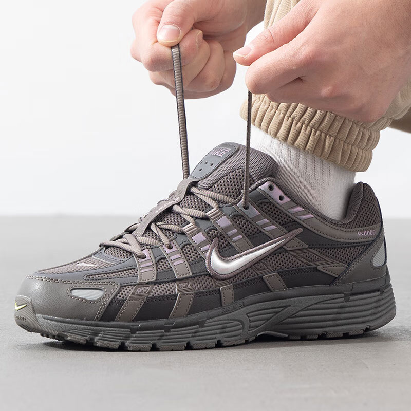NIKE耐克男子 P-6000 复古经典百搭运动休闲鞋CD6404-202