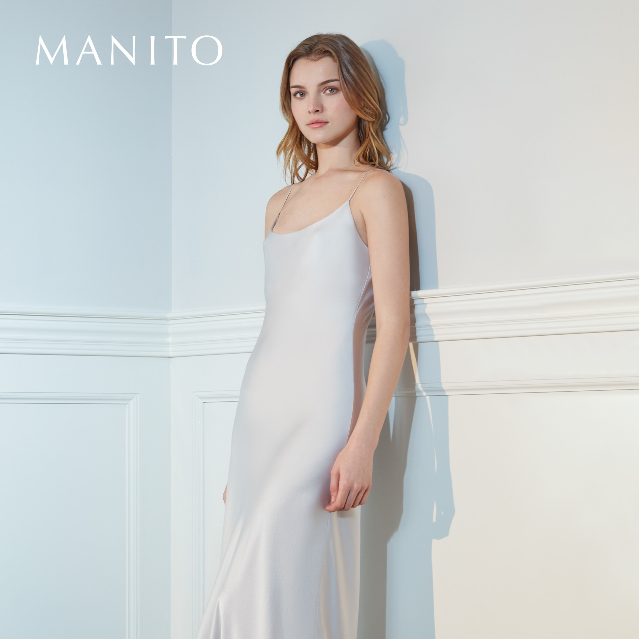 MANITO/曼尼陀Diva羽毛吊带长裙拼接羽毛桑蚕丝家居服