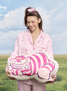 MANITO迪士尼柴郡猫合作系列Cheshire 笑脸抱枕桑蚕丝立体抱枕