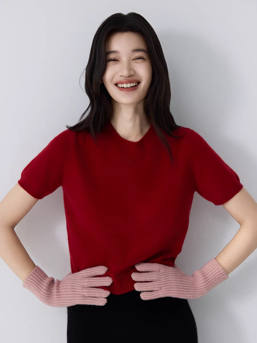 2025秋冬新款山羊绒针织衫女圆领短袖T恤修身显瘦打底衫上衣