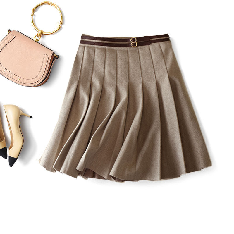 20春 穿出十八岁的活力 双条皮带装饰 百褶裙短裙 防走光裙裤在类目 女装/女士精品, 半身裙中 - 来自Buy2taobao.com提供专业的淘宝代购服务