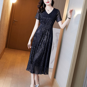 贵夫人高档连衣裙奢华大牌 高贵典雅V领2025新款夏季长裙显瘦气质