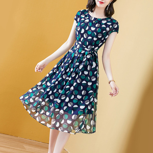 绿色波点连衣裙 圆领雪纺撞色印花女夏装2025年新款高端显瘦收腰