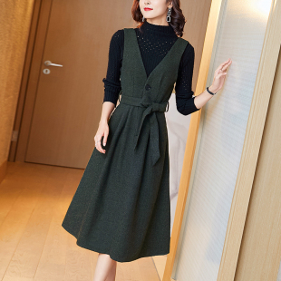 减龄时气质背带裙 秋冬两件套洋气2025新款 背心裙女秋季 显瘦中长款