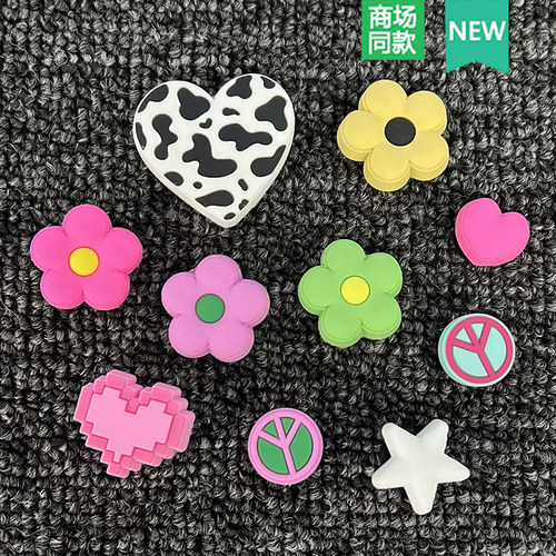 crocs粉色花朵鞋花饰品