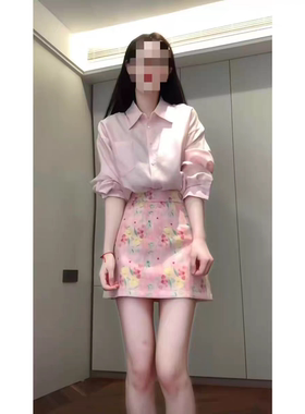2026年新款甜美风粉色碎花两件套连衣裙女春季显瘦百搭A字裙套装