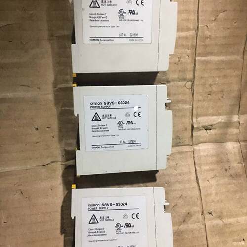 可维修S8VS-03024 欧姆龙电源，的，测试包好，成色如图议价