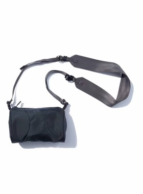 现货F/CE. 420 re/cor URBAN户外机能轻便防水耐磨单肩斜挎包