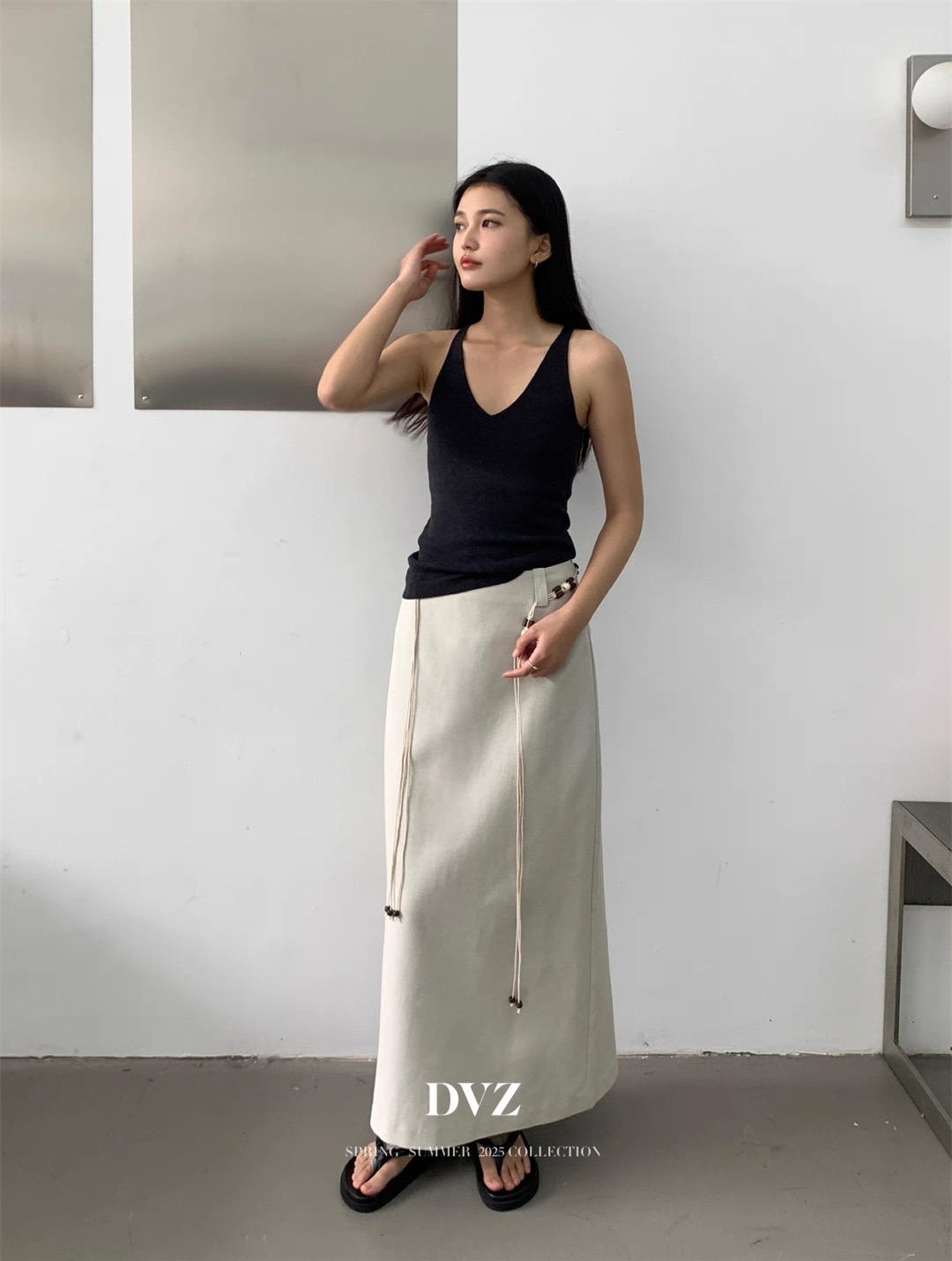 DVZ半身裙女2025新款韩版高级感配腰带高腰百搭A字长裙7969