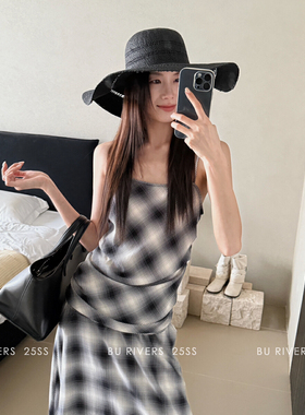 特BU RIVERS-夏上新定制面料法式气质显瘦遮副乳吊带背心s31762