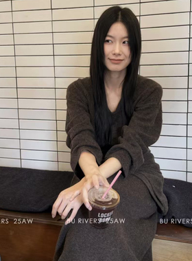 BU RIVERS秋上新气质遮胯显瘦针织毛衣百搭半身裙15059