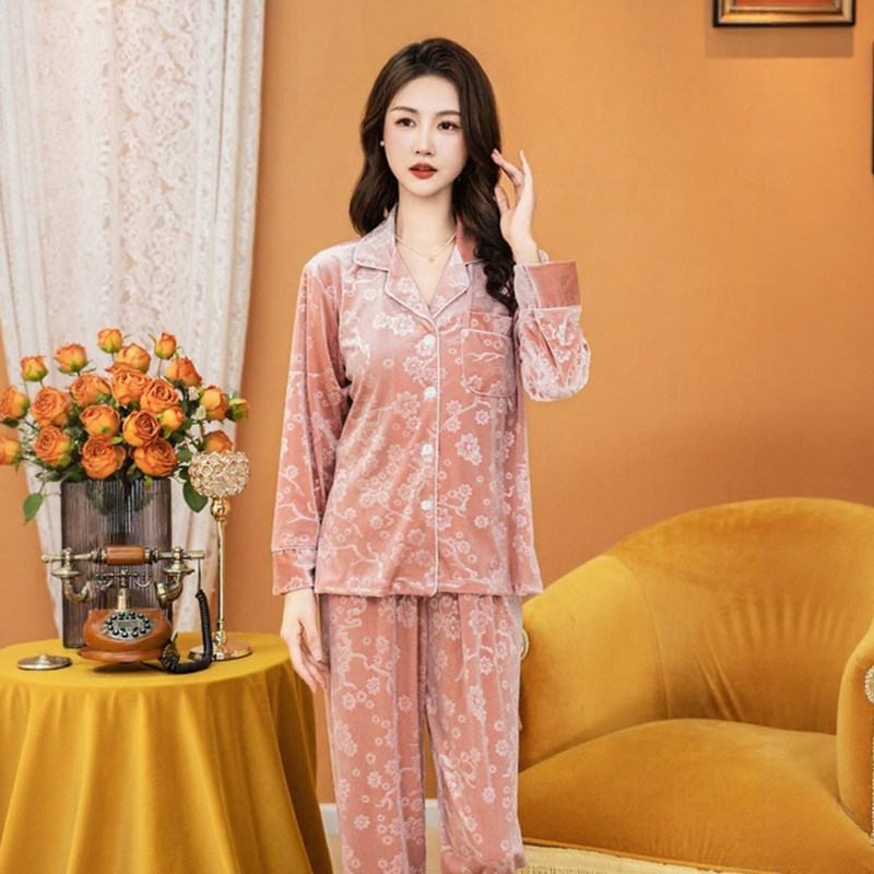 秋冬季女款睡衣秋款2025新款高级感保暖长袖妈妈秋天套装