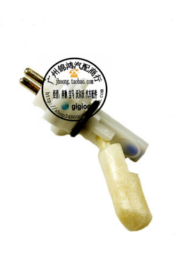 适用老奔驰W123 W124 W126 W140 W202 W210 W461 W463 副水壶传感