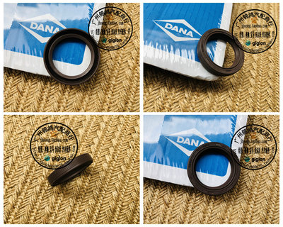 适用奔驰190EW201凸轮轴油封