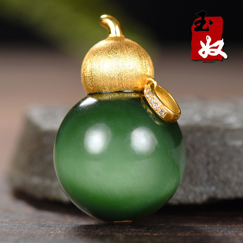 俄罗斯老坑料天然菠菜墨绿色调活猫眼碧玉/18K金/葫芦/吊坠/6.8克