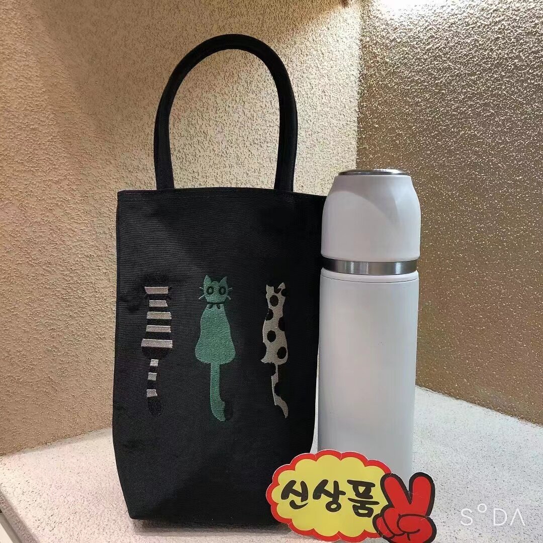 包袋wing韩国东大门代购简约刺绣猫咪款手提款保温杯袋17*23*10