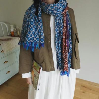 花朵图案百搭流苏款围巾