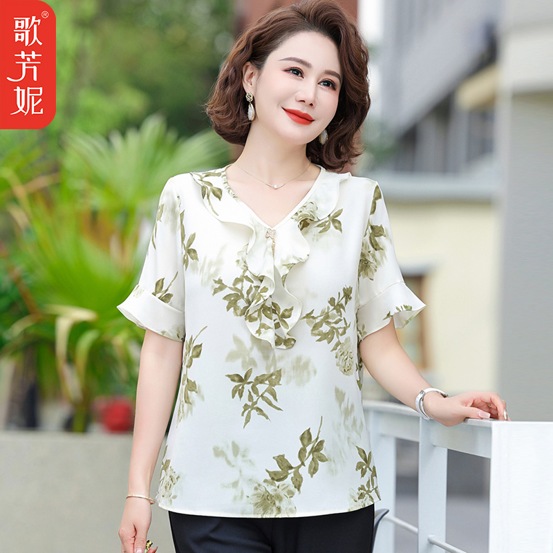 中年妈妈雪纺短袖女上衣T恤中老年女装2025夏装新款套装洋气小衫