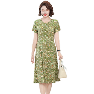中年女装冰丝短袖连衣裙2024夏装新款中老年妈妈宽松大码洋气裙子