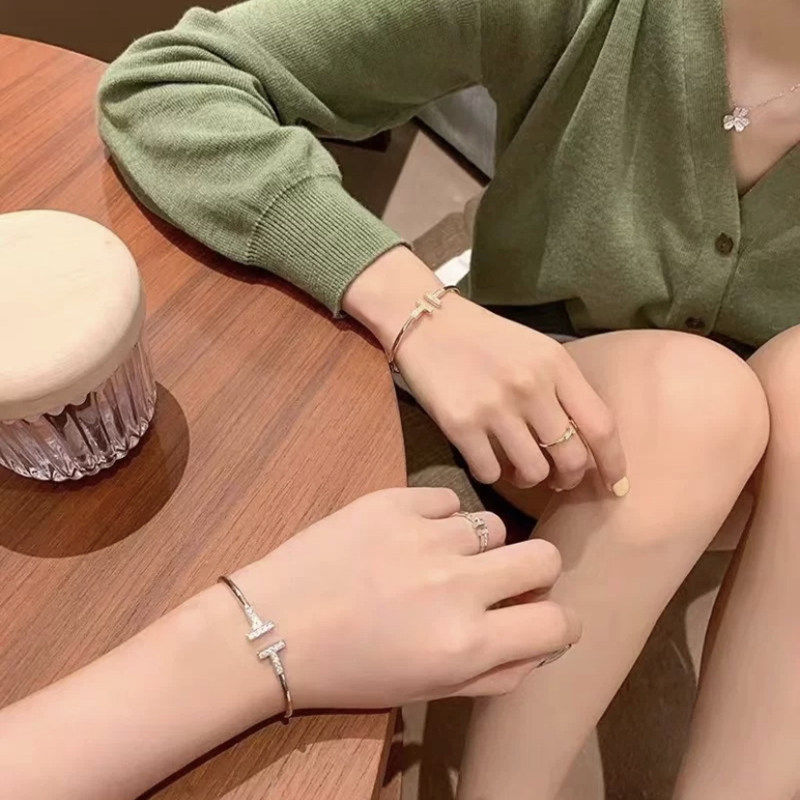 双t手镯女开口纯银925银气质百搭款网红同款白贝母首饰手环小众
