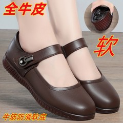 妈妈鞋皮鞋2025新款春秋真皮软底单鞋中老年平底防滑大码女鞋高档