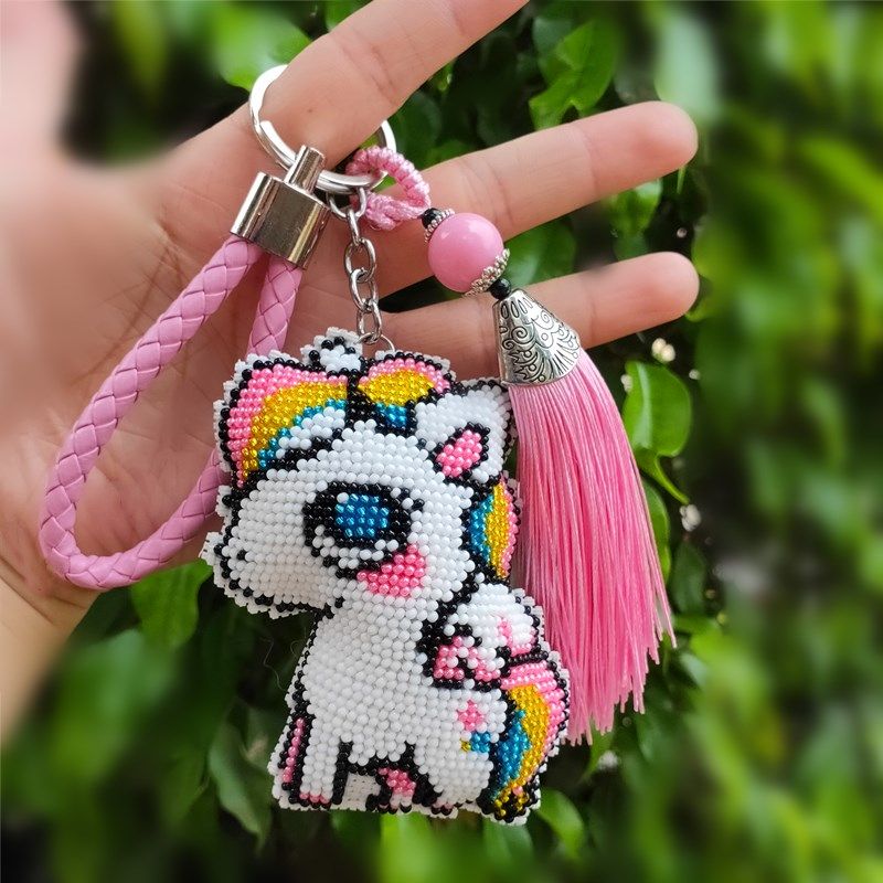 印花满珠绣背包小挂件汽车钥匙扣十字绣挂件白龙马小格,居家布艺,十字绣套件,淘宝优惠券,粉丝福利购,淘宝优惠卷