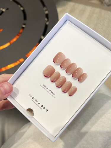 双色渐变高级感法式全华钻美甲