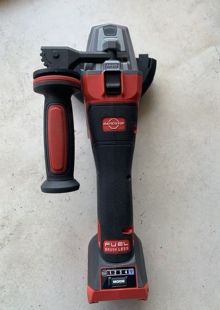 milwaukee米沃奇18v新款角磨机 抛光机 切割机　打磨机2986-20