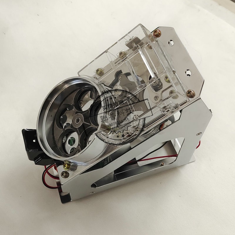 马戏团魔术师退币马达上币马达