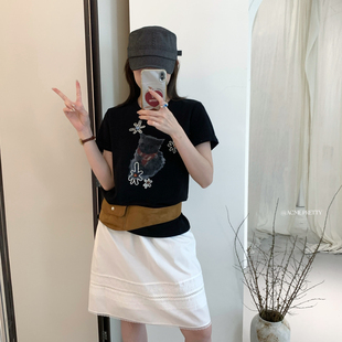 啦～立体刺绣印花猫咪Tee短袖 ACME 款 又又出好看 T恤W257 PRETTY