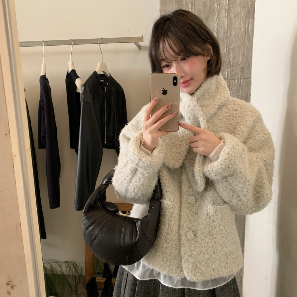 IMISS-标升级羽绒里衬简约气质羽绒服(配围巾)(含50白鸭绒)H60973