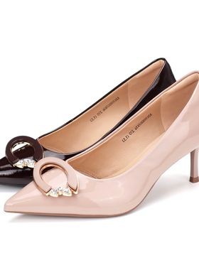 千百度2026静音鞋尖头细高跟金属C扣水钻浅口单鞋A26188007A06A14