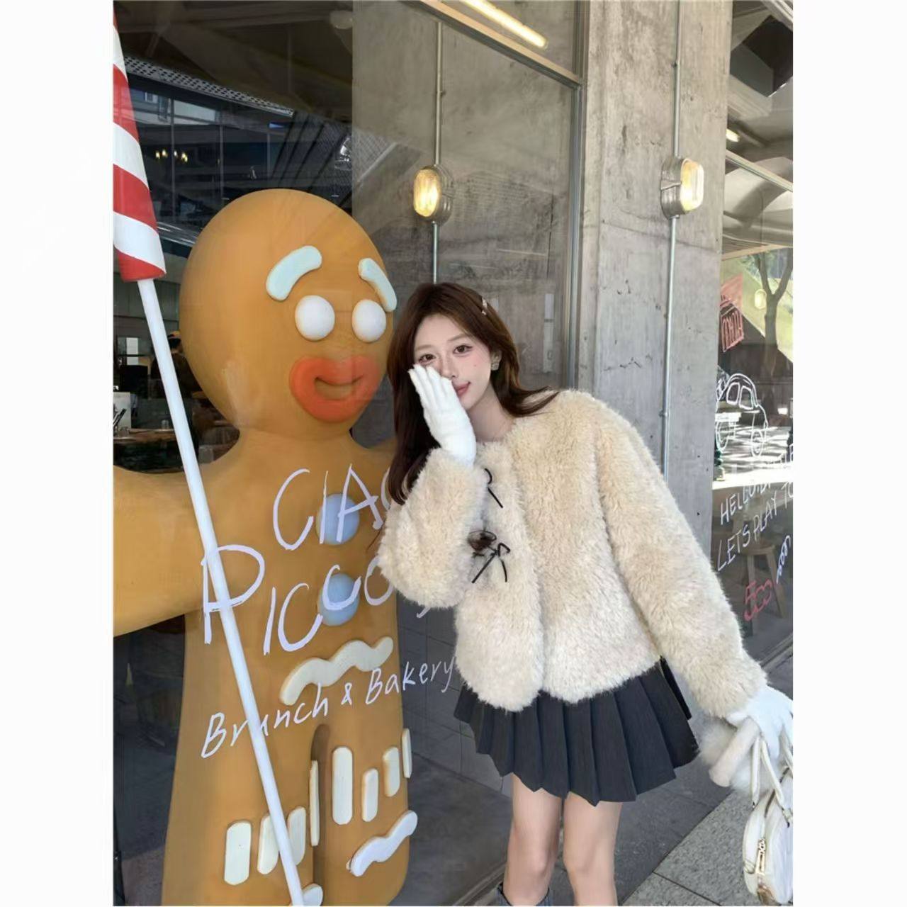 羊羔毛厚外套女秋冬季2026新款皮毛一体稚气奶奶风毛茸茸毛绒上衣,女装/女士精品,短外套,淘宝优惠券,粉丝福利购,淘宝优惠卷