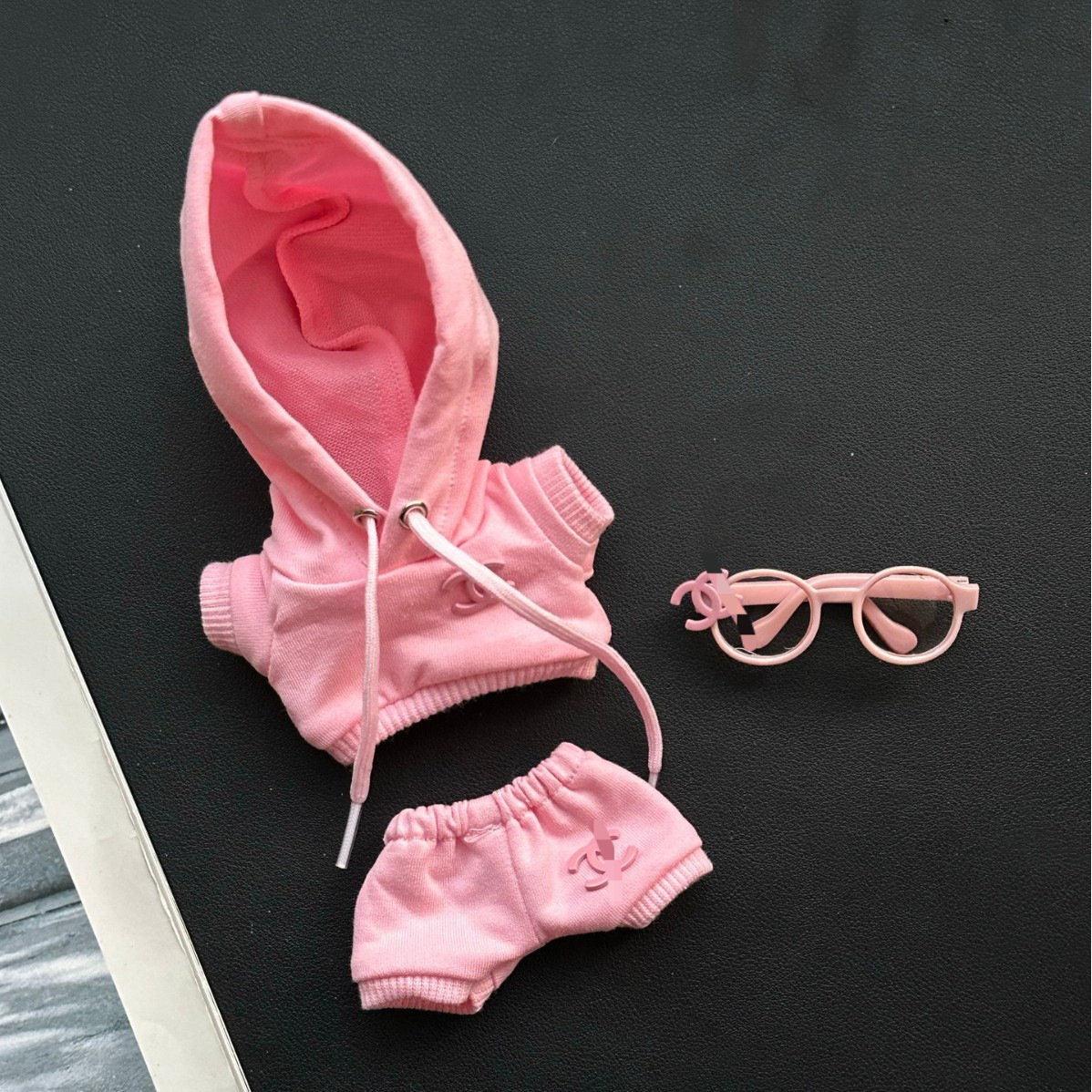 拉布布一二三代连帽卫衣Labubu娃衣粉色香家着替坐坐派对公仔娃衣