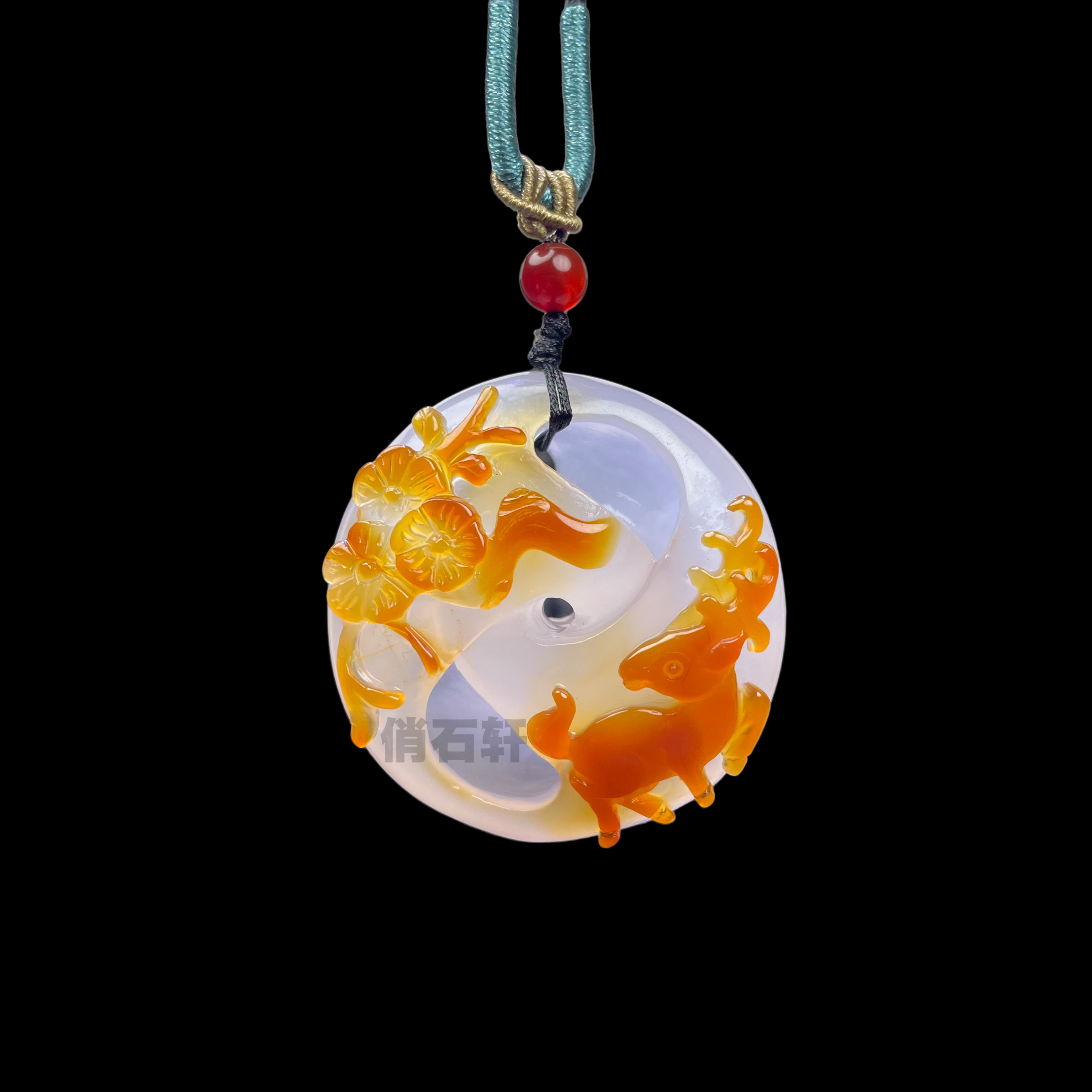 纯天然玛瑙石来运转一路有你俏色巧雕莫比乌斯环梅花鹿吊坠毛衣链