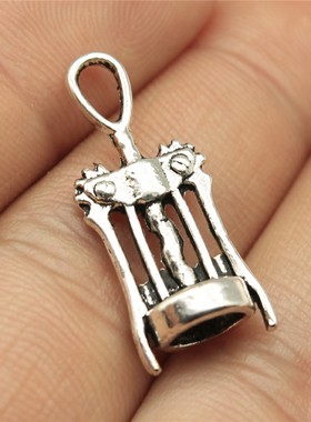10个/包 26x9mm 古银色锌合金材质 红酒开瓶器吊坠 ABD-C12197