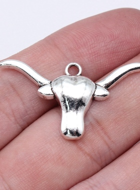 10个/包 19x36mm 古银色锌合金材质 牛头吊坠 ABD-C16362