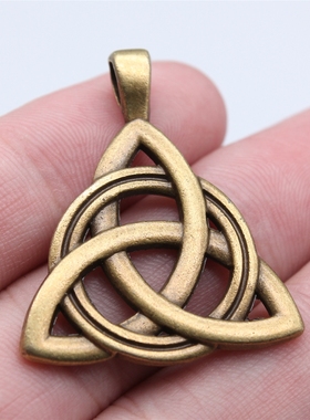 5个/包 38x31mm 古青铜色锌合金材质 凯尔特结吊坠 ABD-C15309