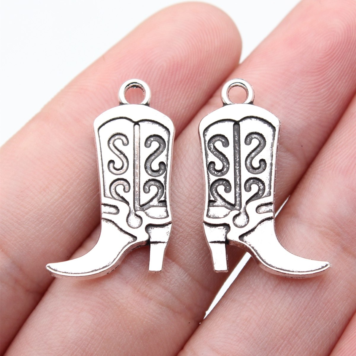 10个/包25x16mm古银色DIY饰品配件西部牛仔风格牛仔靴吊坠,饰品/流行首饰/时尚饰品新,其他DIY饰品配件,淘宝优惠券,粉丝福利购,淘宝优惠卷