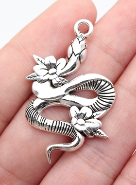 5个/包43x26mm古银色DIY饰品配件花朵蛇吊坠