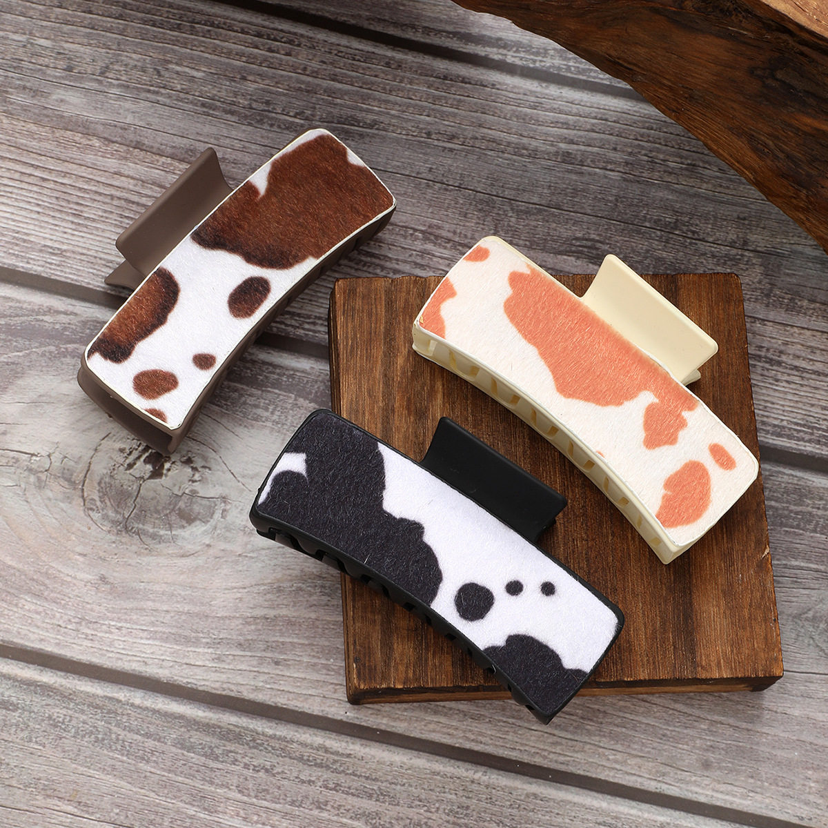 跨境西部农场风奶牛纹路皮革发夹抓夹女士鲨鱼夹亚马逊速卖通,饰品/流行首饰/时尚饰品新,民族风发饰,淘宝优惠券,粉丝福利购,淘宝优惠卷