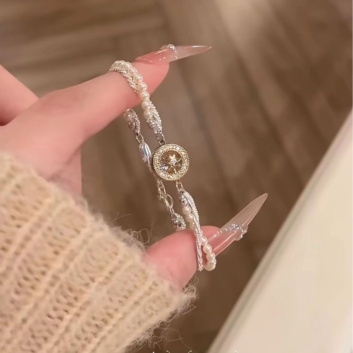小香风芒星罗盘珍珠手链女款轻奢高级感小众设计独特百搭手饰批发