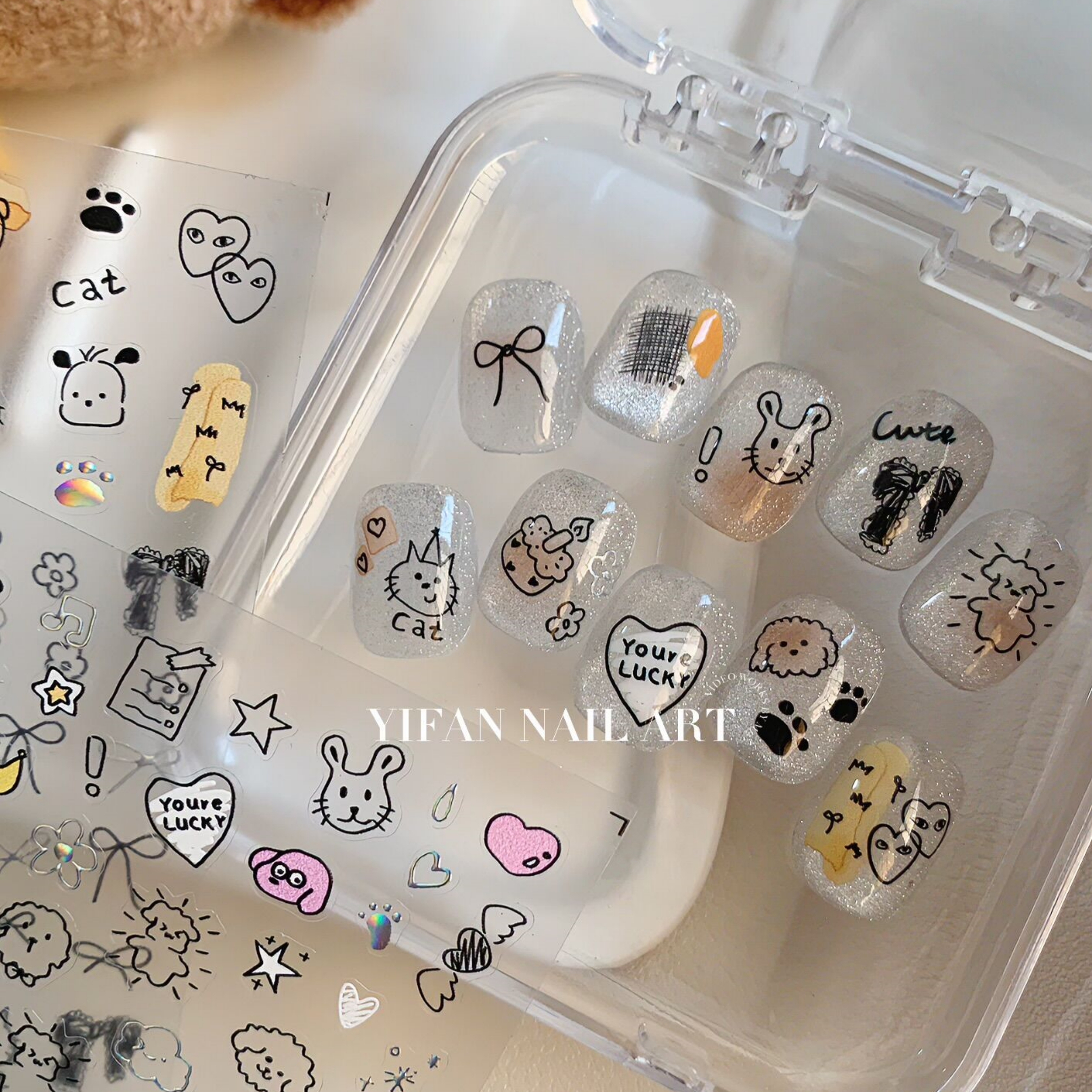 薄韧美甲贴纸可爱涂鸦小狗